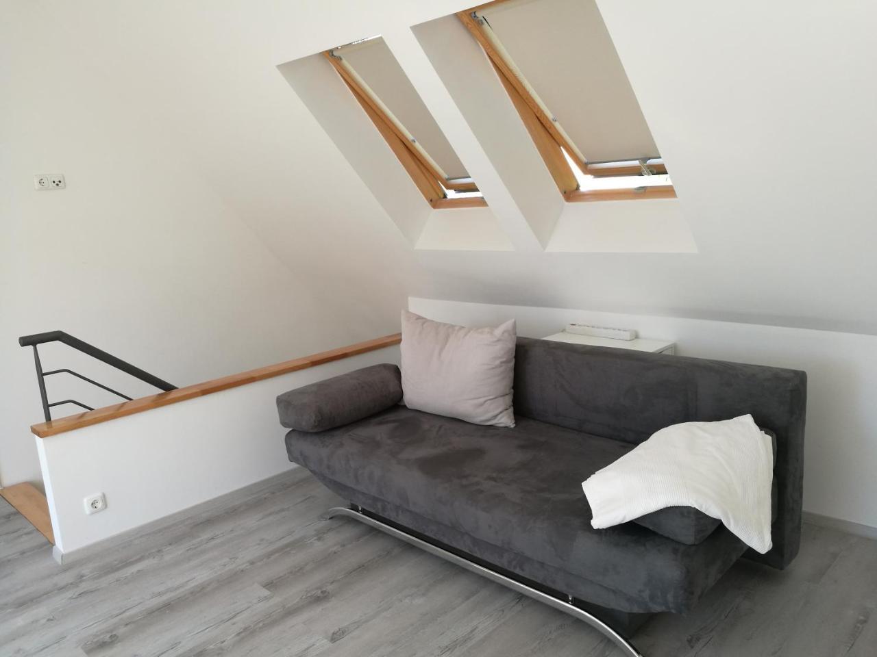 Ferienhaus Goermer Mit Wasserbett Schmölln Exterior foto