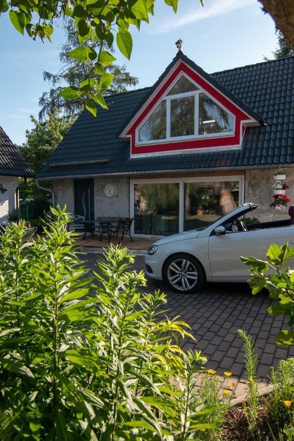 Ferienhaus Goermer Mit Wasserbett Schmölln Exterior foto